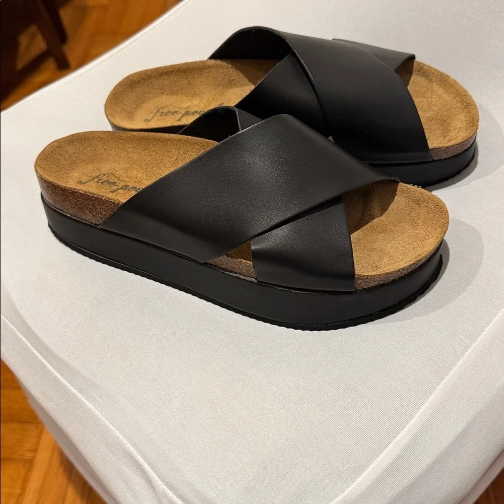 Free People Sidelines Flatform Black Criss Cross Sandals Size 38